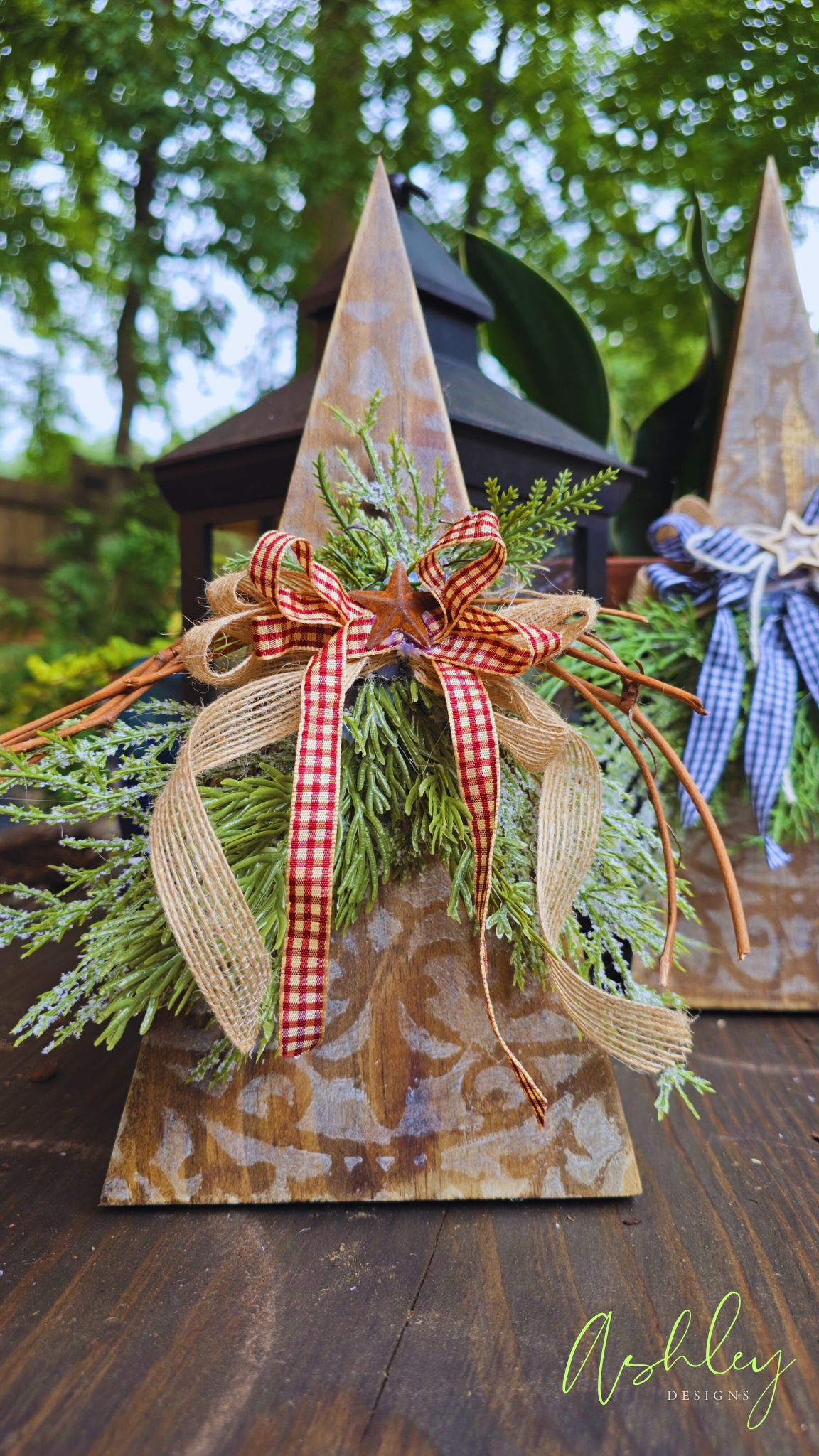Vintage-Style Wooden Christmas Trees - Image 12