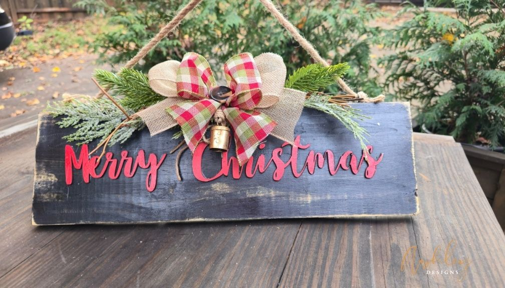 Farmhouse Style Merry Christmas Door Hanger - Image 6