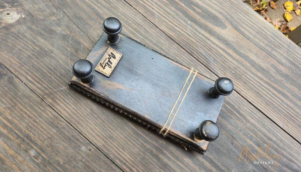 Farmhouse Beaded Wood Riser - Image 11