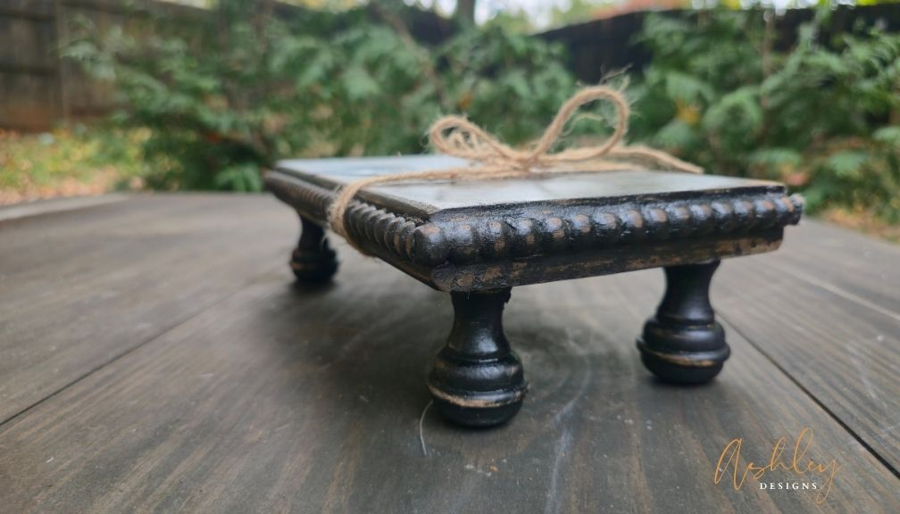 Farmhouse Beaded Wood Riser - Image 9