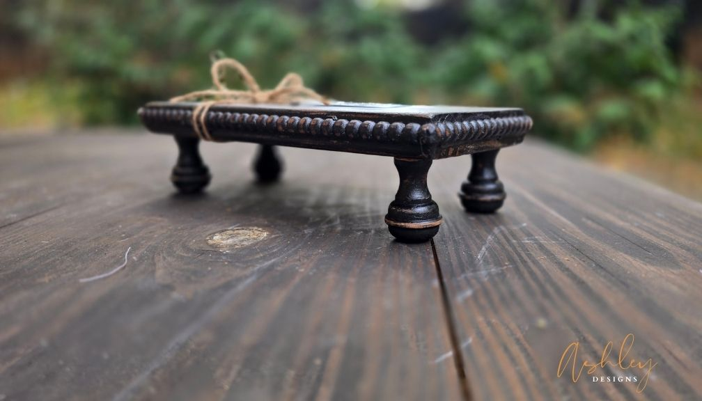 Farmhouse Beaded Wood Riser - Image 3