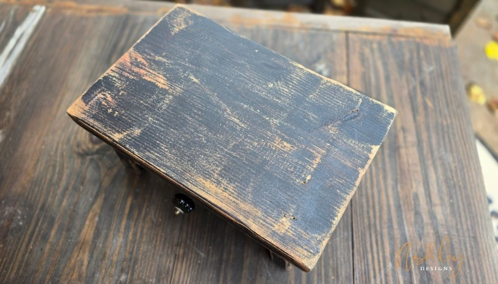 Chubby Stool - Distressed Black - Image 13