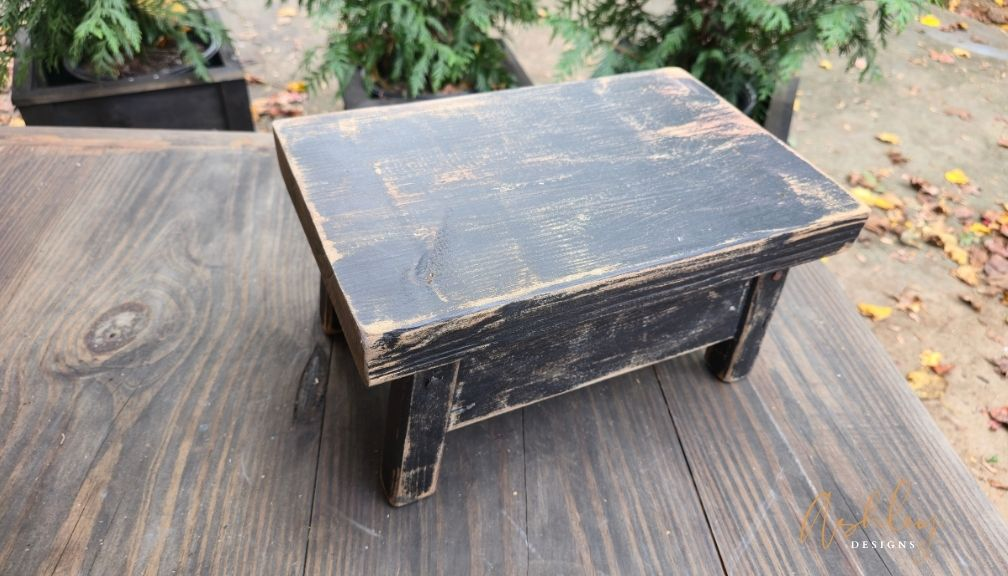 Chubby Stool - Distressed Black - Image 10