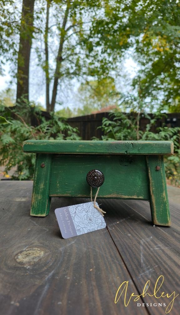 Chubby Stool - Vintage Green