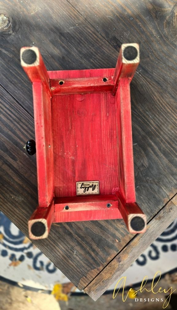 Chubby Stool - Aged Red - Image 8