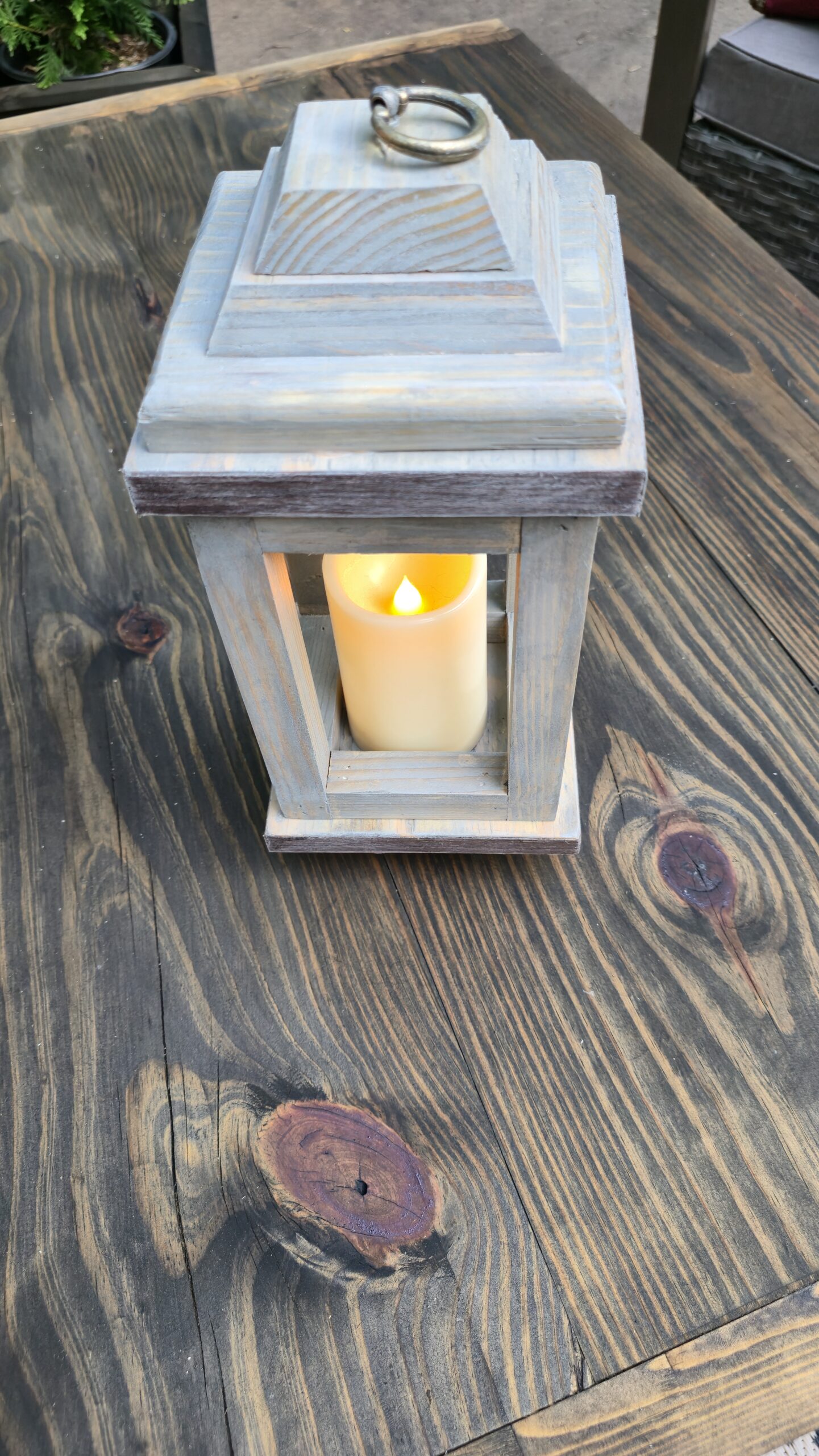 The Coastal Mist Lantern - Image 11