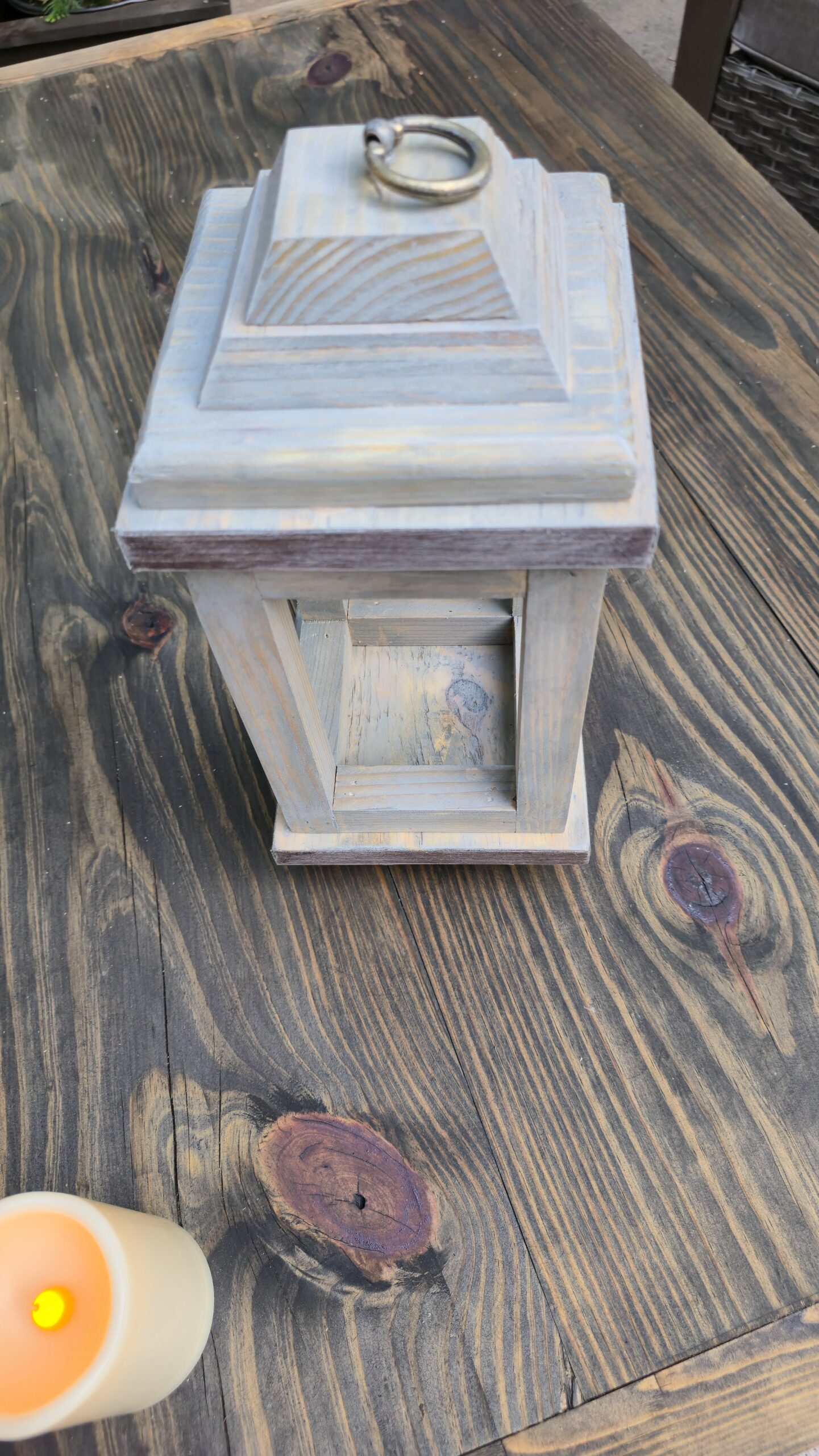 The Coastal Mist Lantern - Image 13